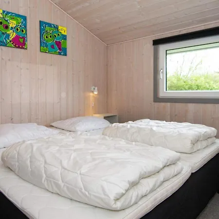 6 Person Holiday In Vakantiehuis *