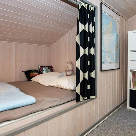 6 Person Holiday In Hemmet