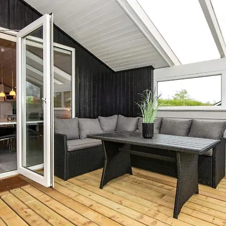 6 Person Holiday In Hemmet
